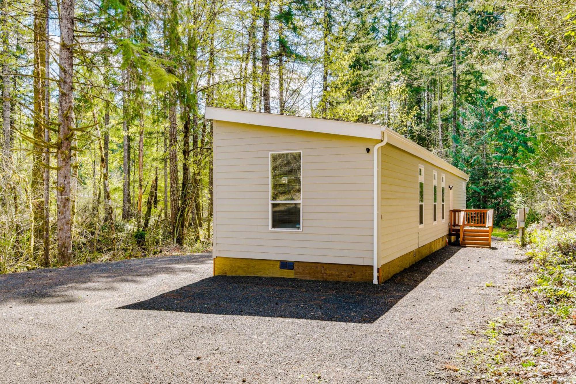 Hoodsport Vacation Rental With Private Lake Access! Экстерьер фото